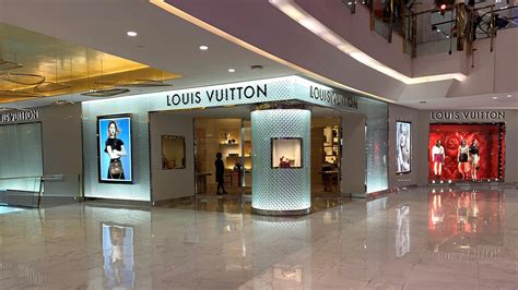 louis vuitton emporium